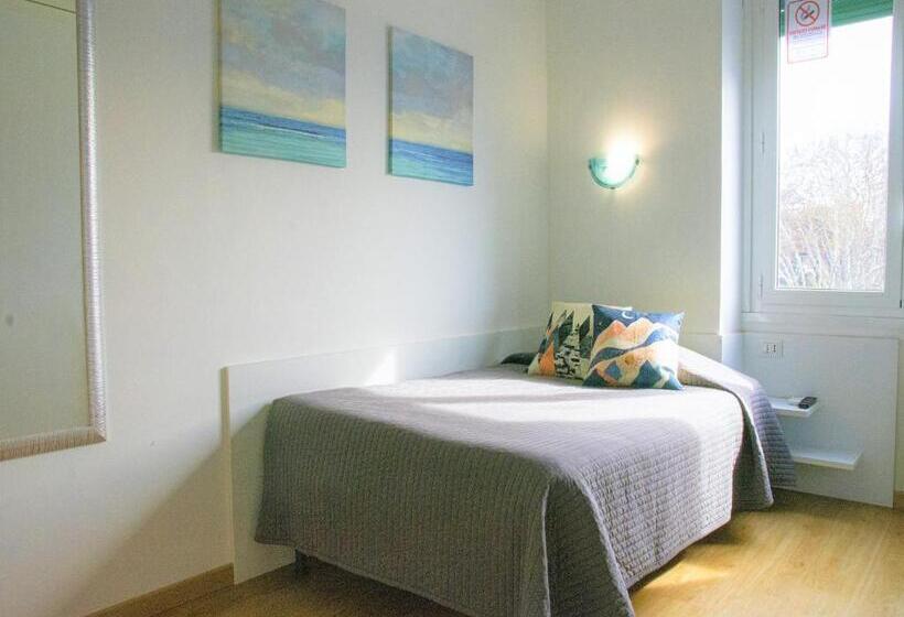 פנסיון B&b Dea Tiburtina