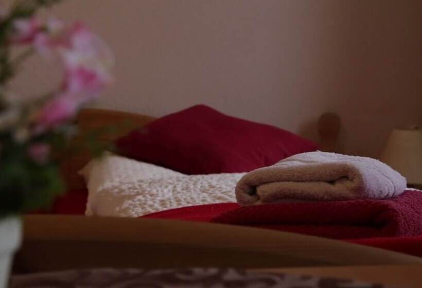 ペンション Gasthof Fuchs