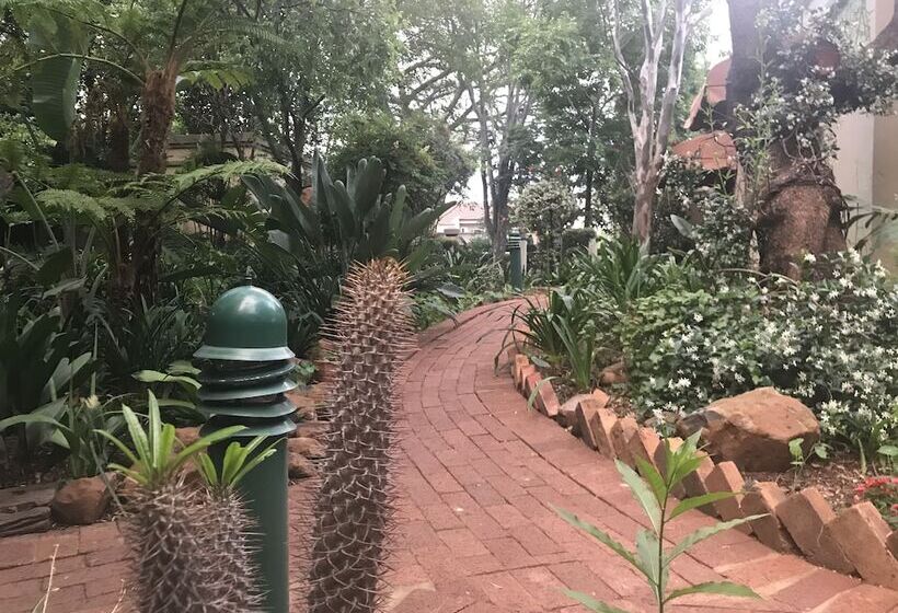 פנסיון Greenwoods Selfcatering