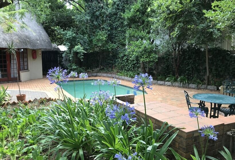 פנסיון Greenwoods Selfcatering