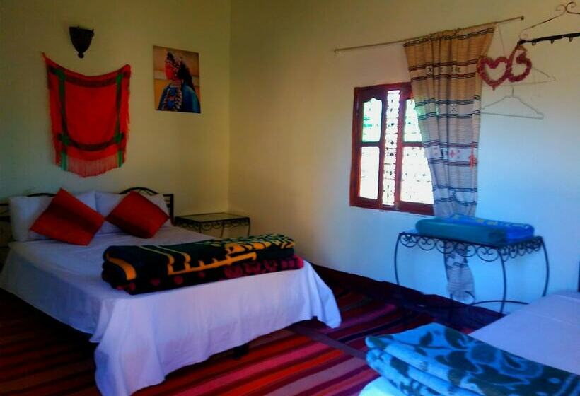 بنسيون Kasbah Les Nomades