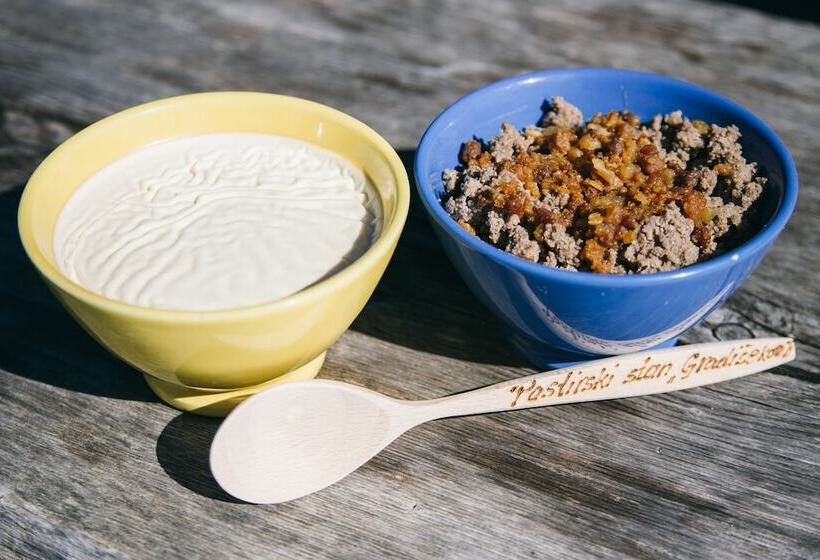 پانسیون Koca Ojstrica Velika Planina