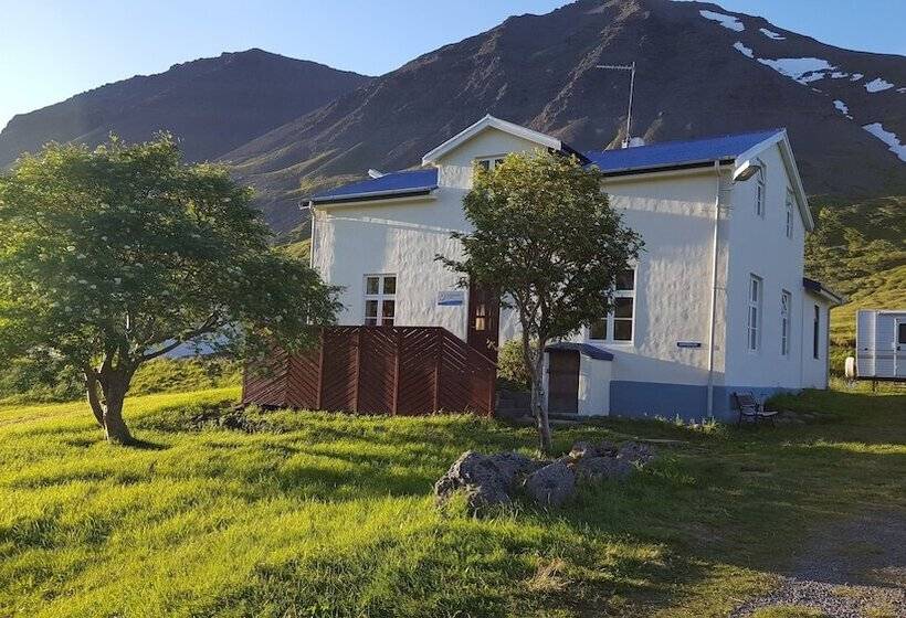 پانسیون Korpudalur Hi Hostel