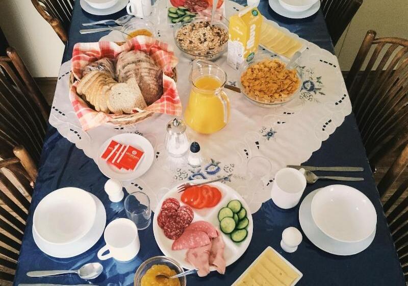 پانسیون Korpudalur Hi Hostel