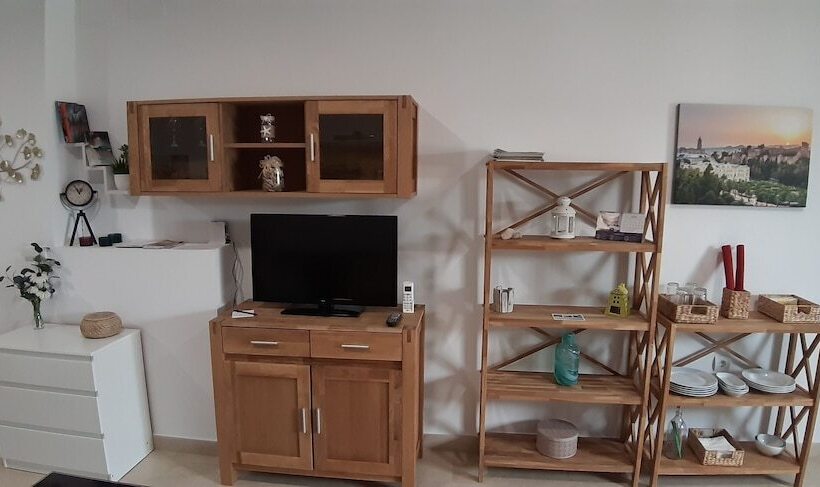 بنسيون Biznaga Hols