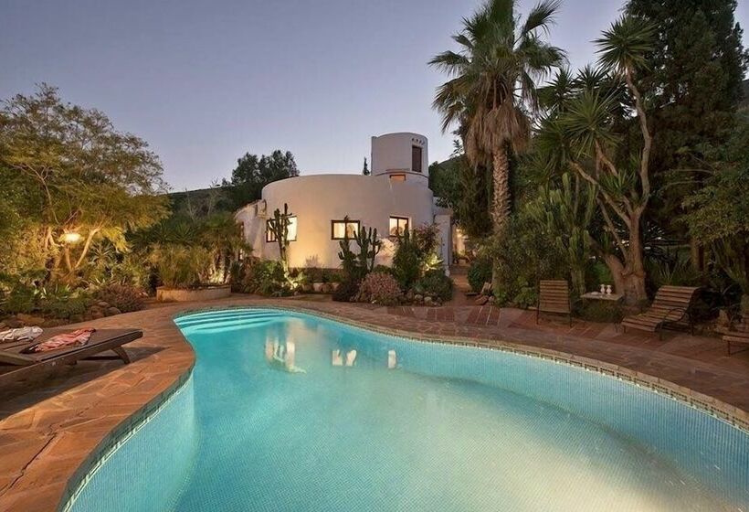 膳宿费 La Careza De Mijas   Adults Only