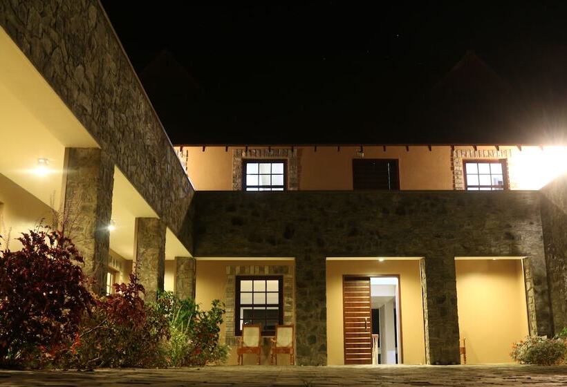 Pensão Lilara Hills   Diyatalawa