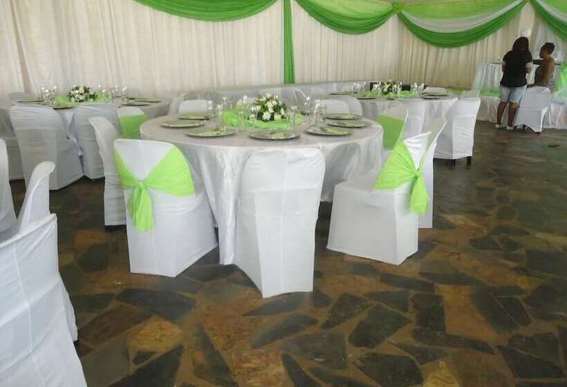 بنسيون Noma Nini Lodge