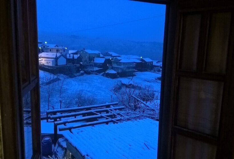 بنسيون Chale Pouso Da Serra   Casas De Montanha