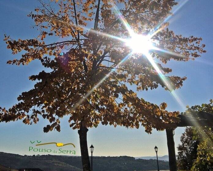 بنسيون Chale Pouso Da Serra   Casas De Montanha