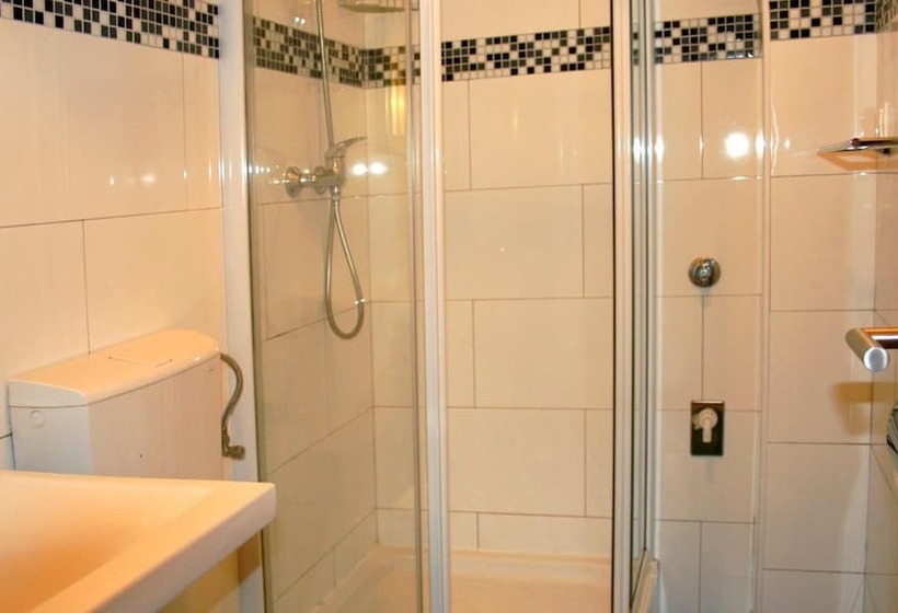 פנסיון Rooms And Apartments Emily