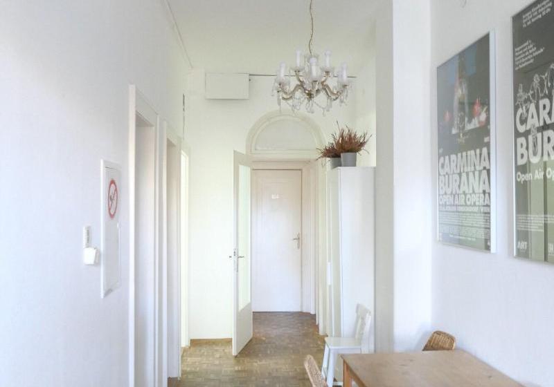 膳宿费 Schloss Mörlbach