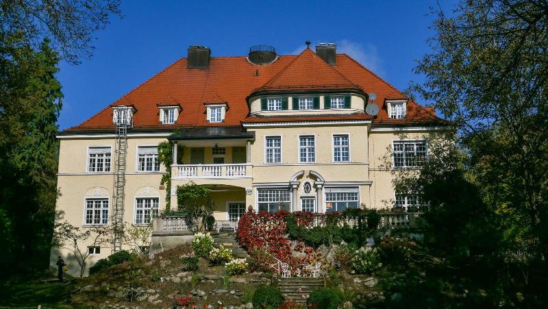 膳宿费 Schloss Mörlbach