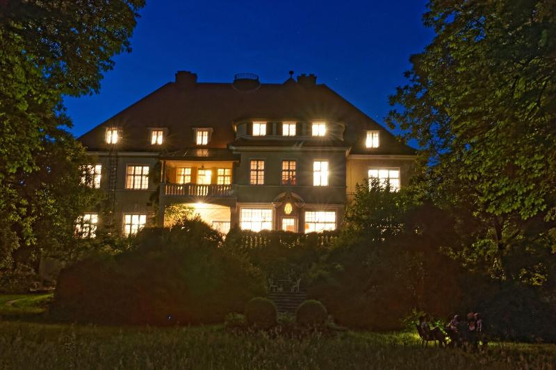 膳宿费 Schloss Mörlbach