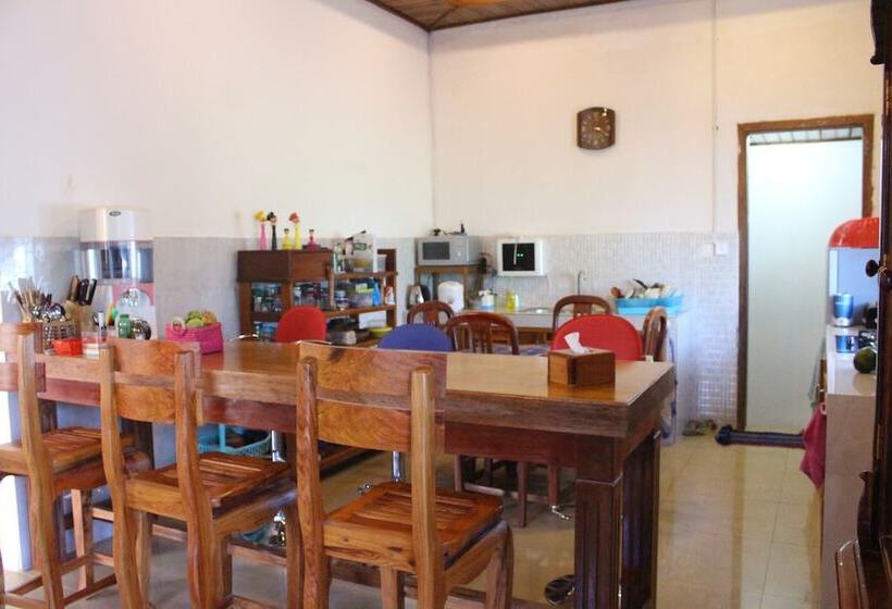 פנסיון Terre De Lumiere