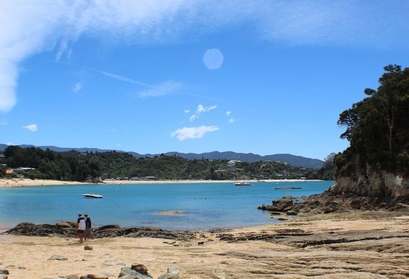 펜션 The Beachfront Bach