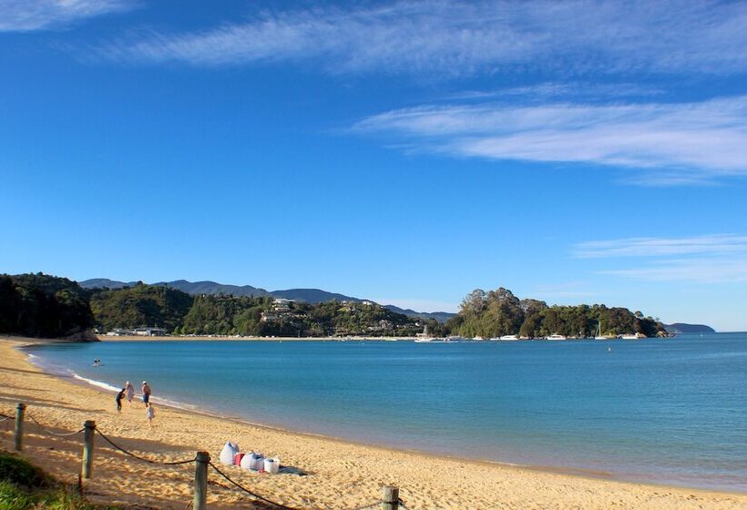 펜션 The Beachfront Bach