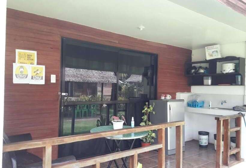 پانسیون Villa Cecilia Siargao