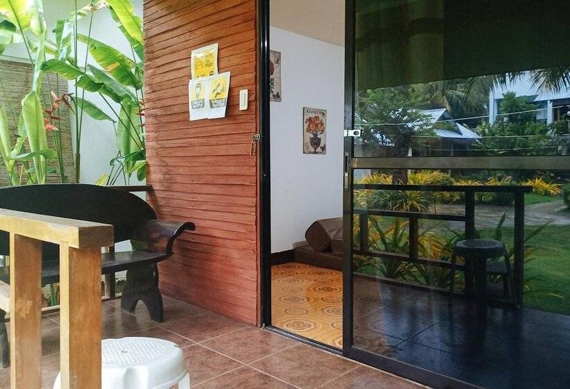 پانسیون Villa Cecilia Siargao