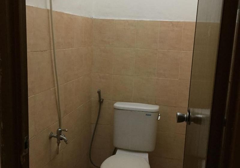 펜션 Wisma Wanawiyata