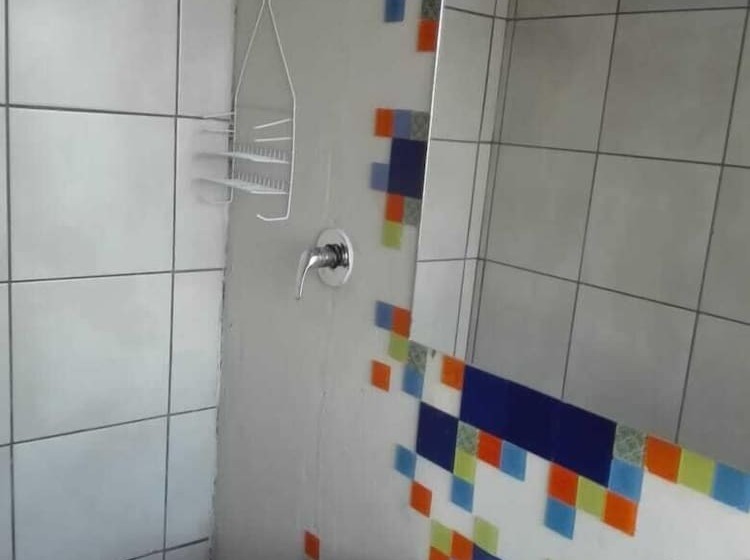 بنسيون Yacht View Lodge