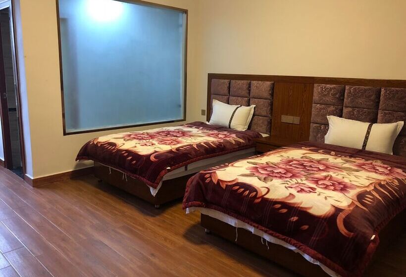 پانسیون Yan Ting Ju Inn