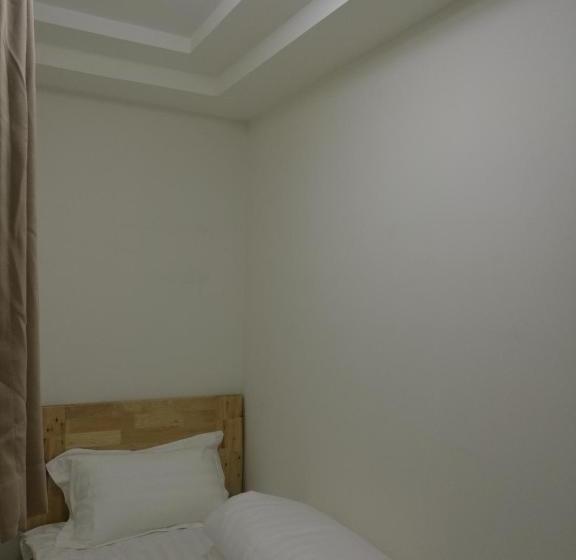 Chengdu Wfj Youth Hostel