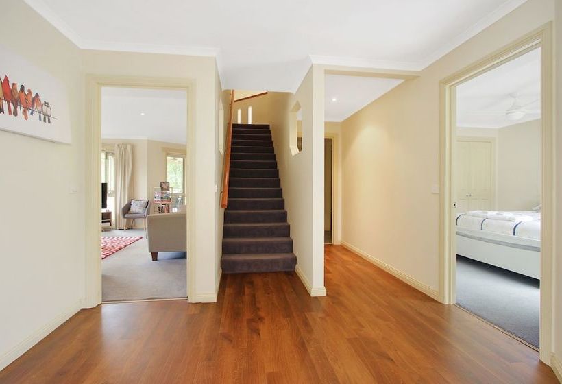 Alpine Vista  Short Walk To Town Centre