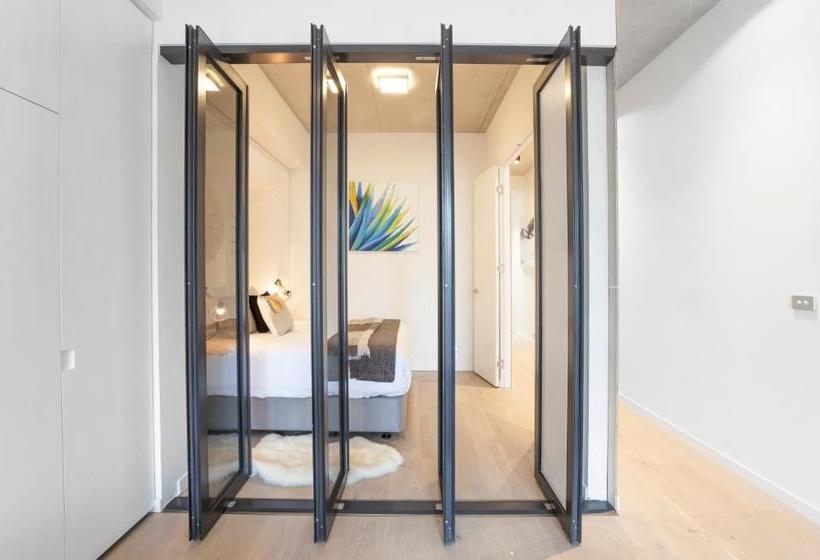 Boutique Stays  Vox Terrace, Prahran Apartment