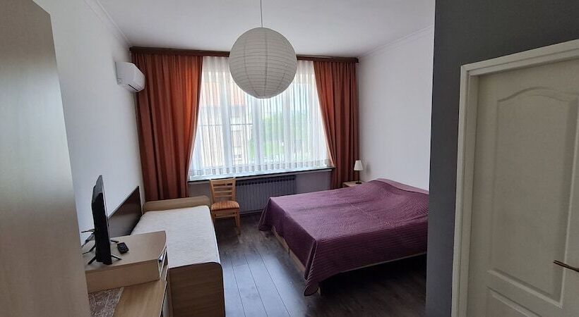 فندق فئة نجمة واحدة Rooms Lara