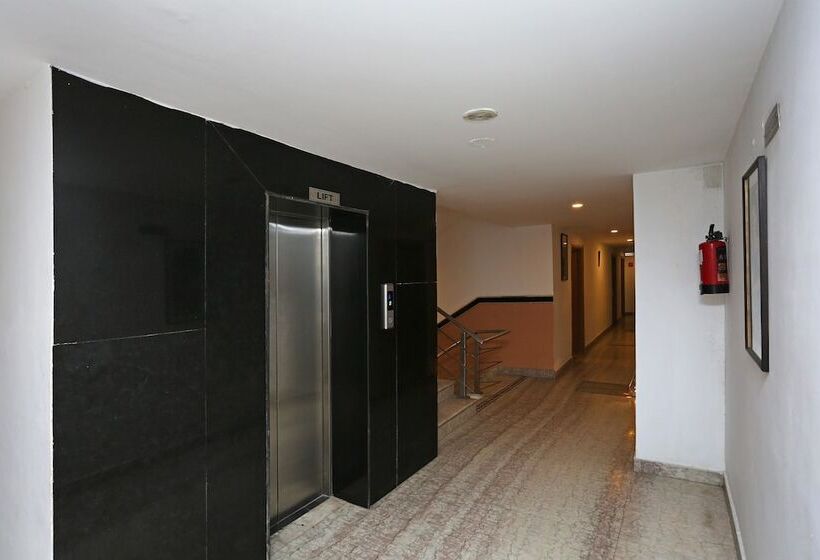 酒店 Abhay Palace By Oyo Rooms