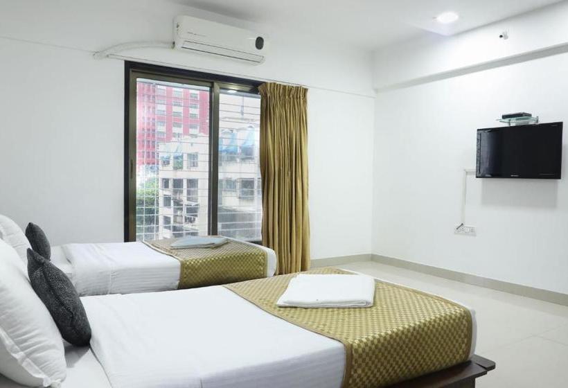 호텔 Oyo 7150 Metro View Residency