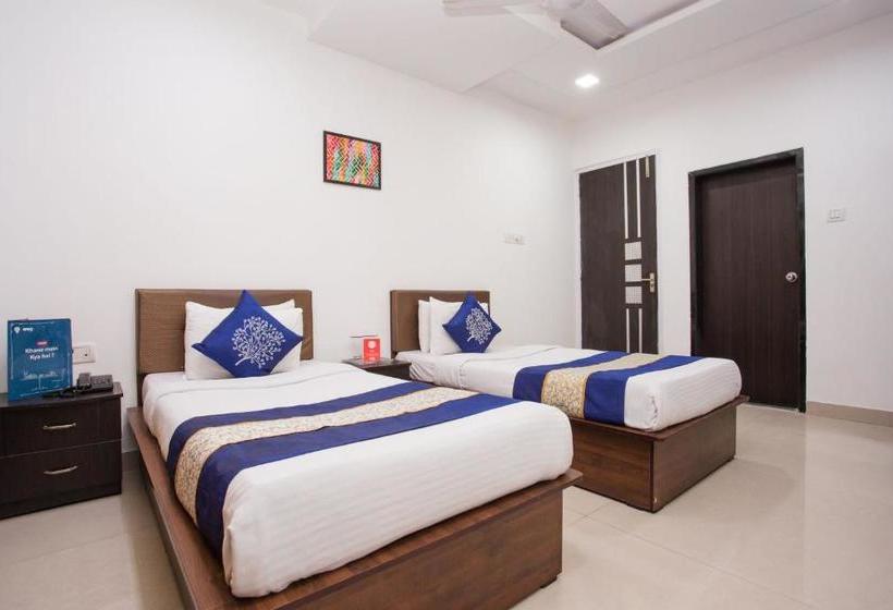 호텔 Oyo 7150 Metro View Residency