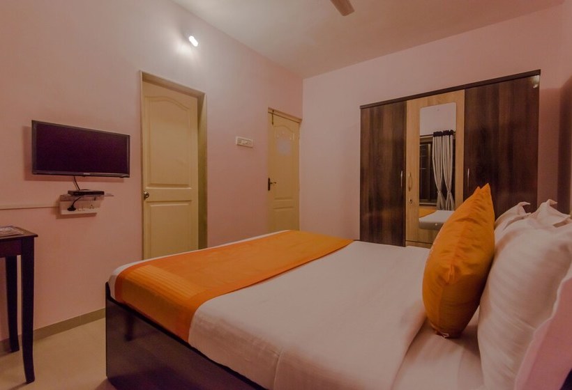 Oyo 10053 Apartment Powai