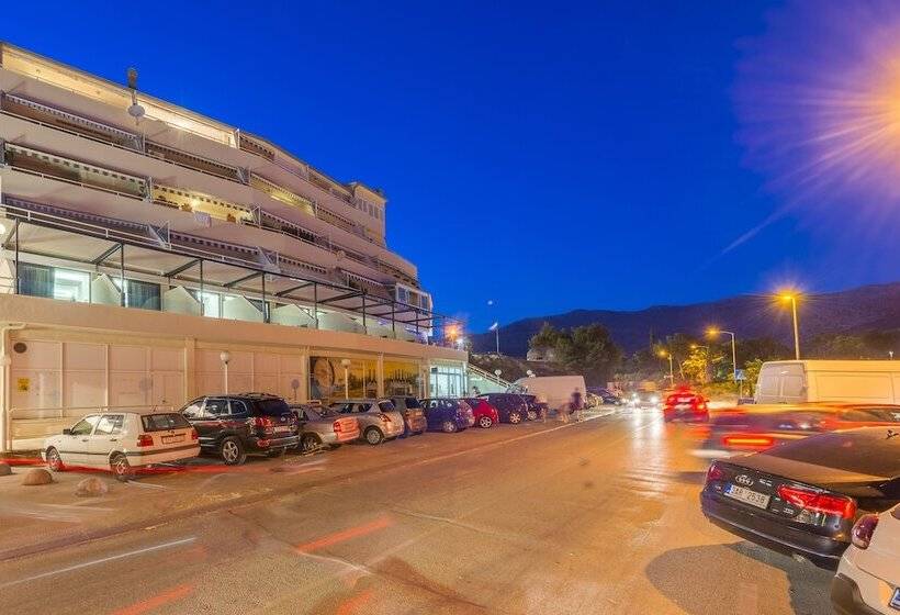 Пансион Luxury Rooms   Seven