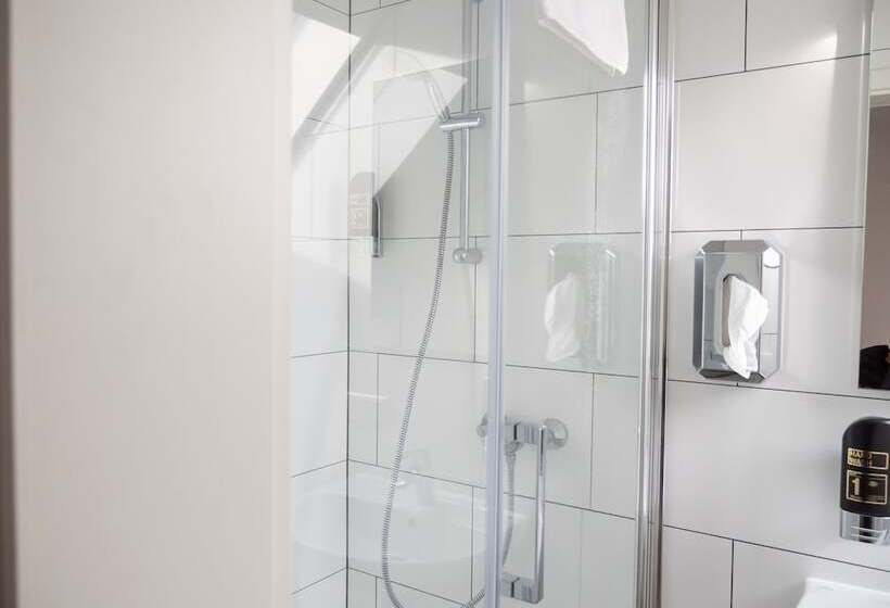 בית מלון כפרי City