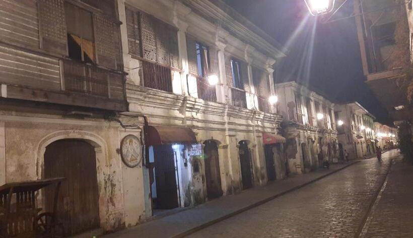 هاستل Escolta's Homey Lodge