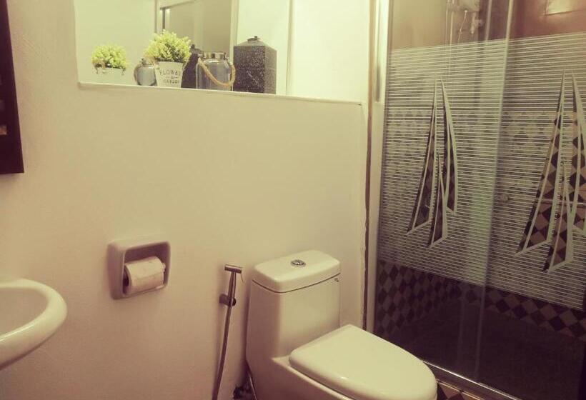 هاستل Escolta's Homey Lodge