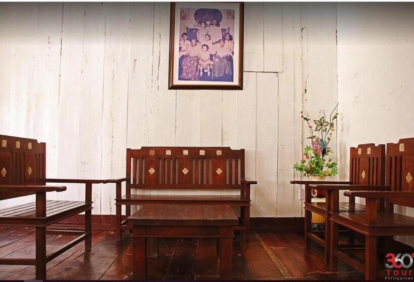 فندق صغير Escolta's Homey Lodge