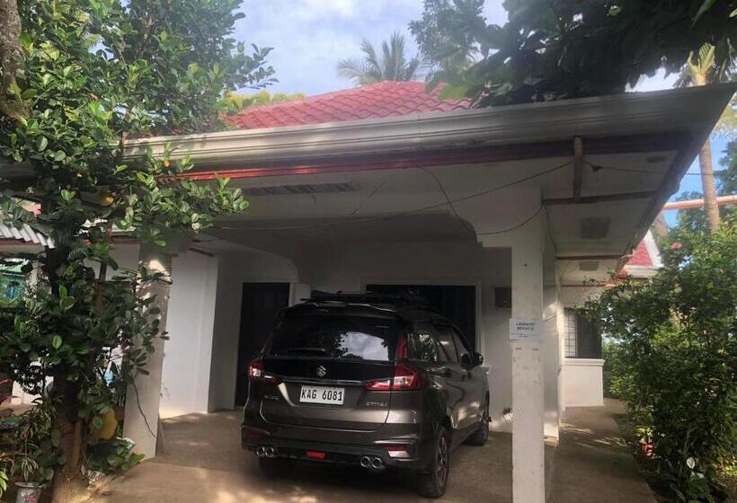 פנסיון Villa Juana