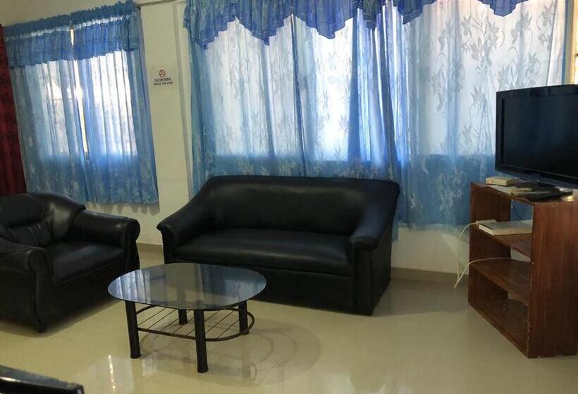 פנסיון Villa Juana