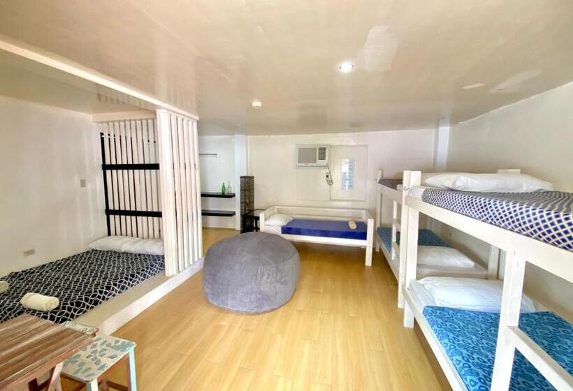 Saltitude Dive & Beach Resort