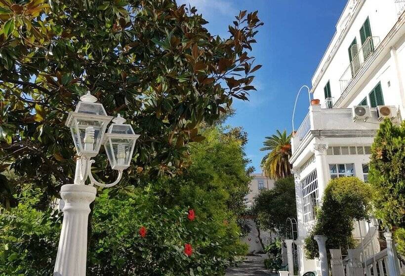 בית מלון כפרי Albergo Santa Teresa