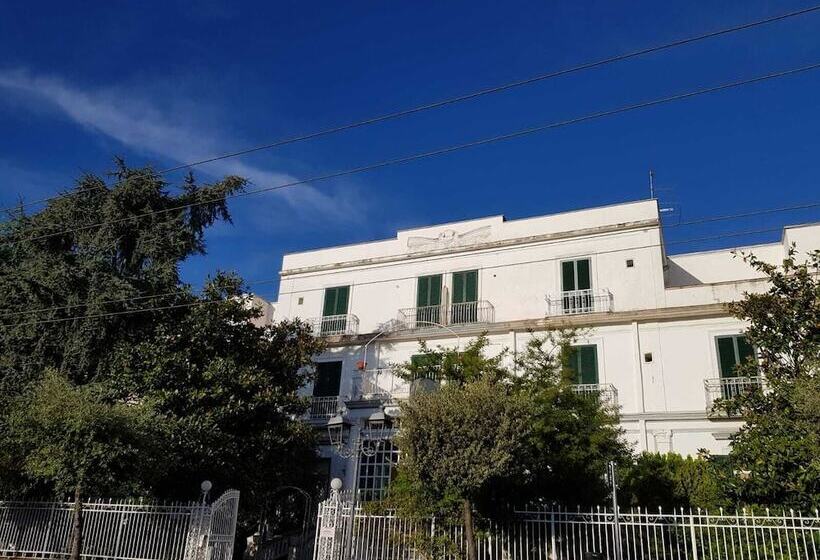 בית מלון כפרי Albergo Santa Teresa