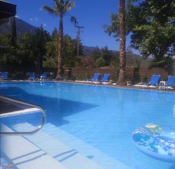 בית מלון כפרי Ena