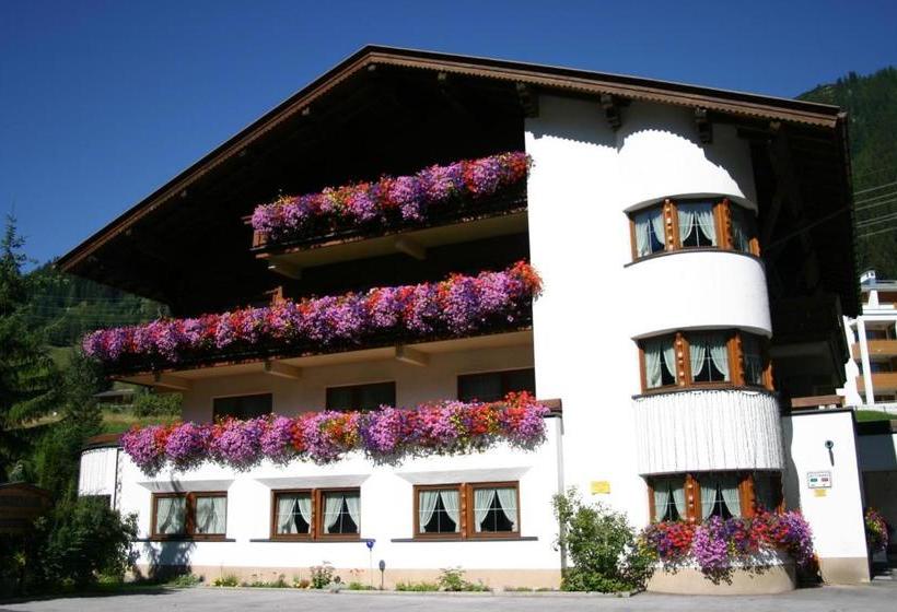 בית מלון כפרי Garni Senn