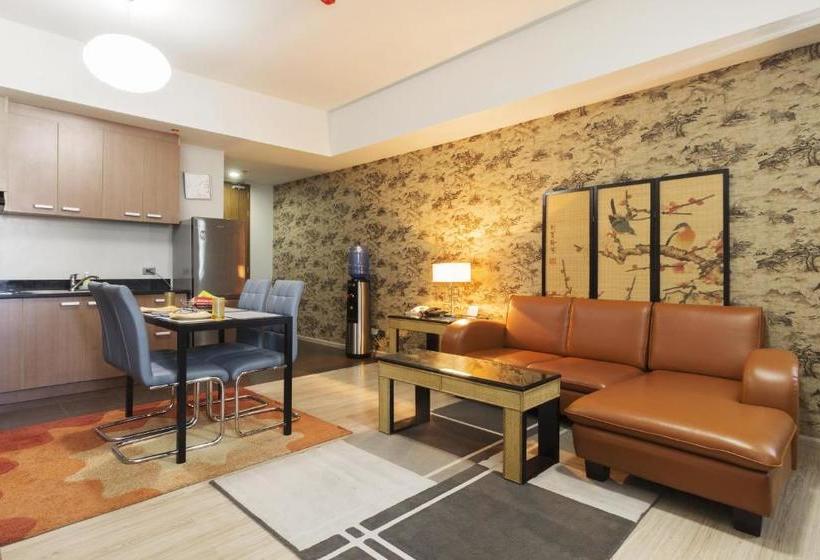 בית מלון כפרי Mactan Island Condo La Mirada Residence , Beach Resort , Large 1 Bedroom , Pools , Ocean Views, Fast