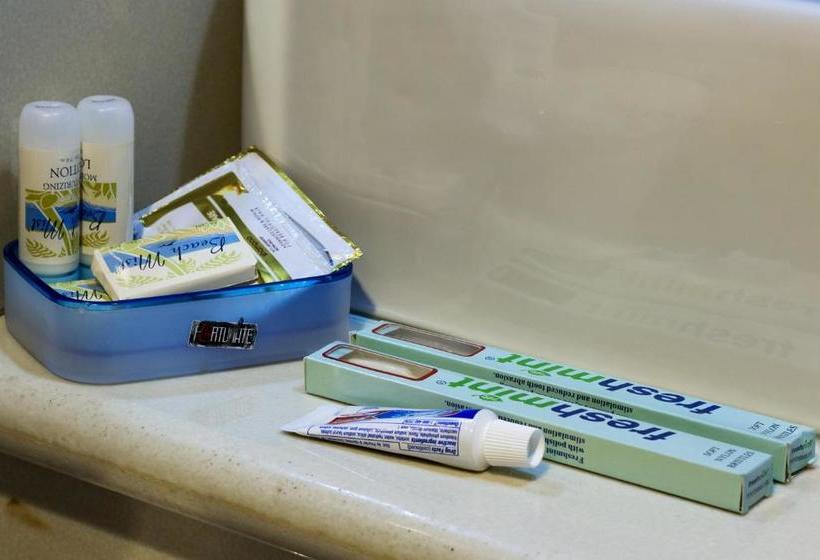 Hotel Mactan Island Condo La Mirada Residence , Beach Resort , Large 1 Bedroom , Pools , Ocean Views, Fast