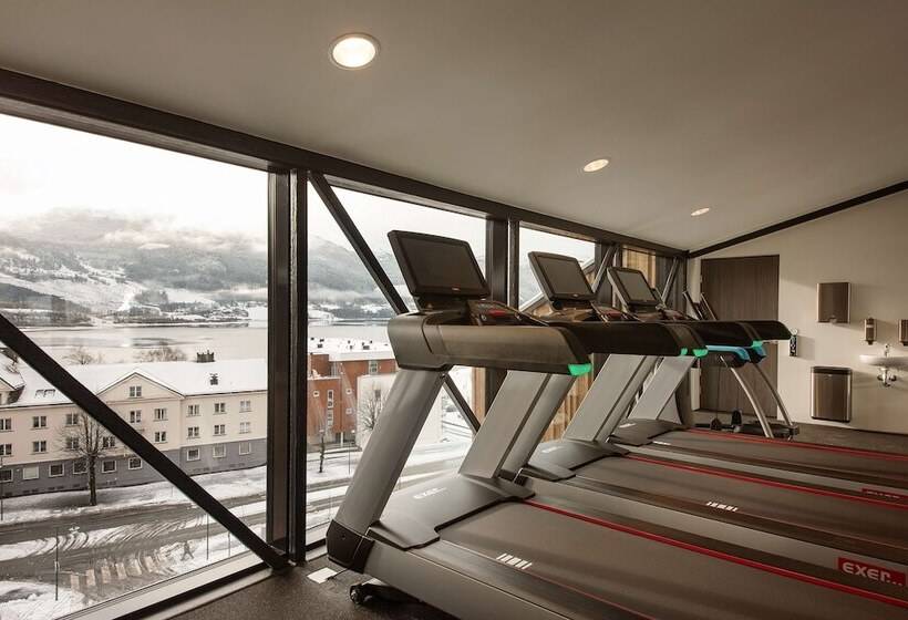 Отель Scandic Voss