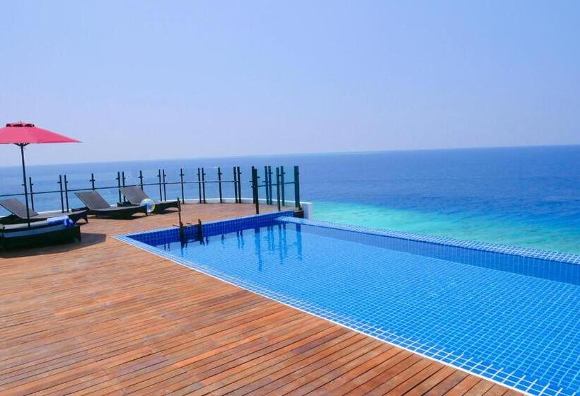 Ranthari Hotel And Spa Ukulhas Maldives